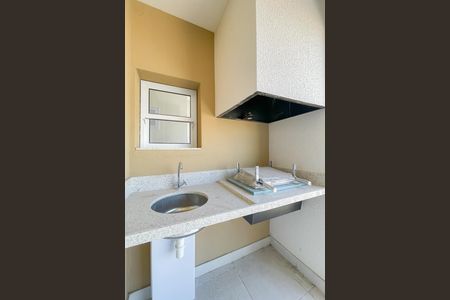 Sacada - Churrasqueira de apartamento à venda com 2 quartos, 67m² em Vila Osasco, Osasco