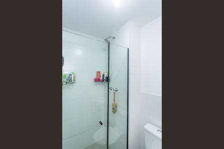Banheiro de apartamento à venda com 2 quartos, 38m² em Vila Amélia, São Paulo