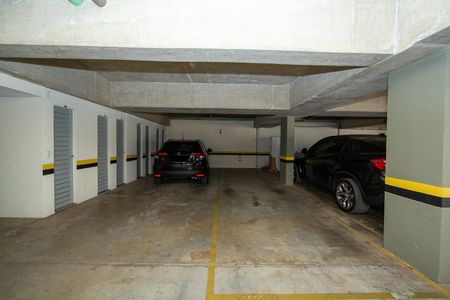 GARAGEM de apartamento à venda com 4 quartos, 212m² em Buritis, Belo Horizonte