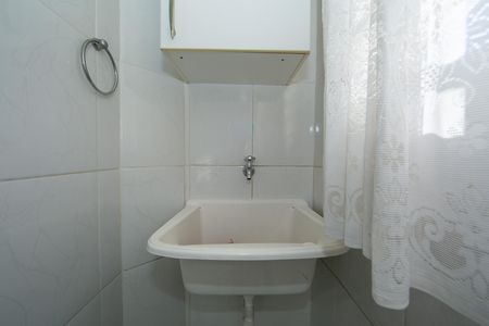 Apartamento para alugar com 3 quartos, 51m² em Alto Caiçaras, Belo Horizonte