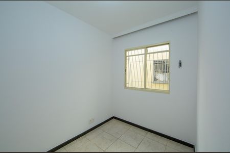 Apartamento para alugar com 3 quartos, 51m² em Alto Caiçaras, Belo Horizonte