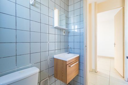 Apartamento para alugar com 64m², 2 quartos e 1 vaga Apartamento para alugar com 64m², 2 quartos e 1 vagaBanheiro