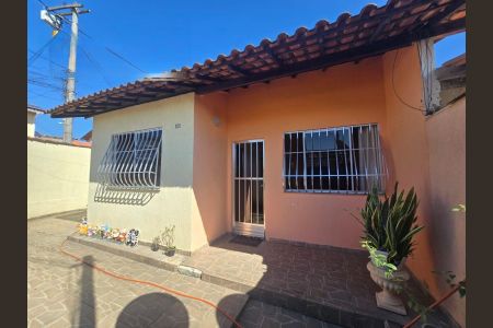 Área externa de casa de condomínio para alugar com 2 quartos, 110m² em Vista Alegre, São Gonçalo