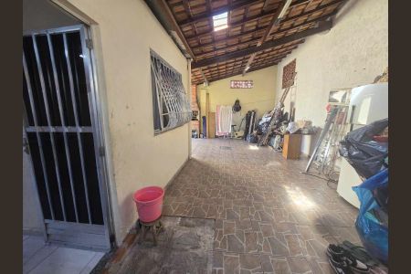 Área de serviço de casa de condomínio para alugar com 2 quartos, 110m² em Vista Alegre, São Gonçalo