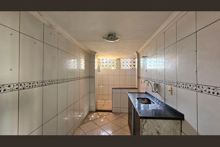 Casa para alugar com 63m², 2 quartos e 1 vaga Casa para alugar com 63m², 2 quartos e 1 vagaCozinha