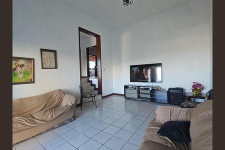 Casa para alugar com 3 quartos, 312m² em Boca do Rio, Salvador