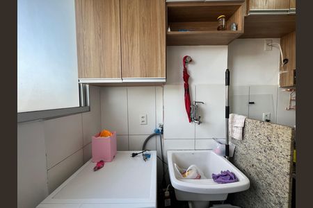 Área de Serviço de apartamento à venda com 2 quartos, 45m² em Cabral, Contagem