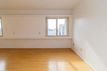 Apartamento para alugar com 30m², 1 quarto e sem vaga Apartamento para alugar com 30m², 1 quarto e sem vagaSala/Quarto