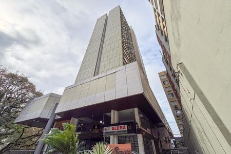 Fachada de apartamento para alugar com 1 quarto, 30m² em Centro Histórico, Porto Alegre