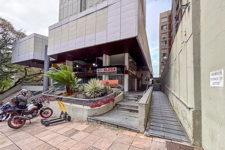 Fachada de apartamento para alugar com 1 quarto, 30m² em Centro Histórico, Porto Alegre