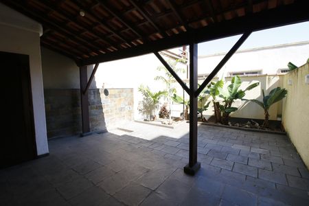 Casa para alugar com 3 quartos, 209m² em Taquara, Rio de Janeiro
