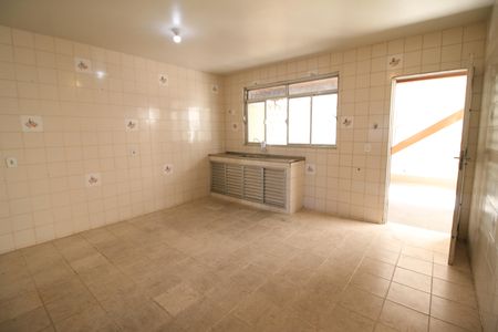 Casa para alugar com 3 quartos, 209m² em Taquara, Rio de Janeiro