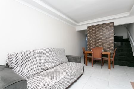 Casa à venda com 3 quartos, 110m² em Itaquera, São Paulo