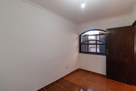 Quarto 1 de casa para alugar com 2 quartos, 40m² em Vila Santa Teresa, São Paulo