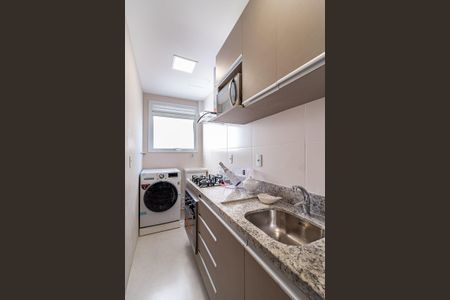 Cozinha/ Área de Serviço de apartamento para alugar com 2 quartos, 65m² em Floresta, Porto Alegre
