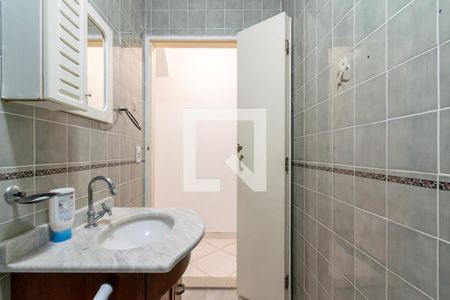 Casa para alugar com 2 quartos, 165m² em Vila Imperio, São Paulo