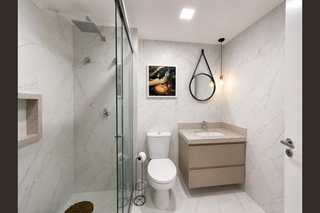 Banheiro de apartamento para alugar com 1 quarto, 42m² em Petrópolis, Porto Alegre