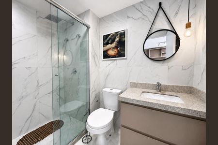 Banheiro de apartamento para alugar com 1 quarto, 42m² em Petrópolis, Porto Alegre