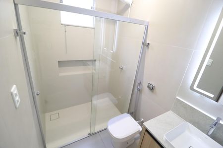 Casa para alugar com 231m², 3 quartos e 4 vagasBanheiro do Quarto 2