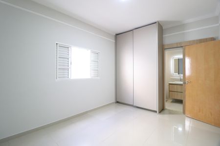 Casa para alugar com 231m², 3 quartos e 4 vagasQuarto 2 - Suíte