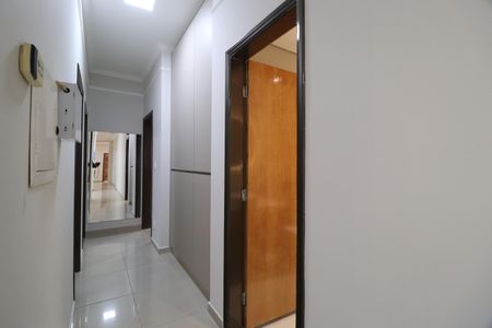 Casa para alugar com 231m², 3 quartos e 4 vagasBanheiro Social
