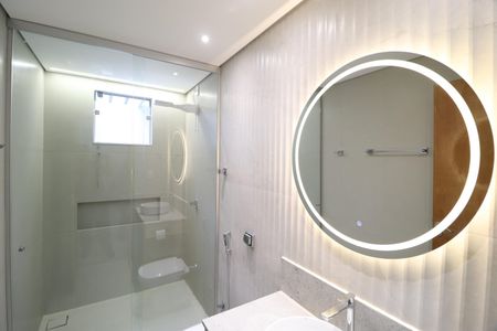 Casa para alugar com 231m², 3 quartos e 4 vagasBanheiro Social