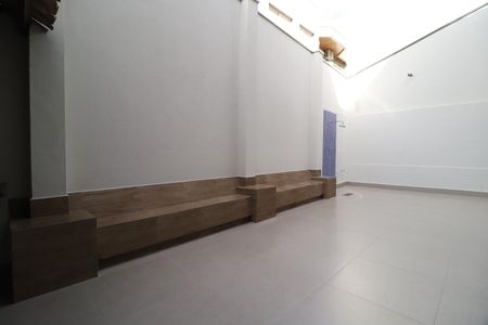 Casa para alugar com 231m², 3 quartos e 4 vagasVaranda