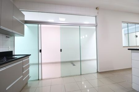 Casa para alugar com 231m², 3 quartos e 4 vagasCozinha