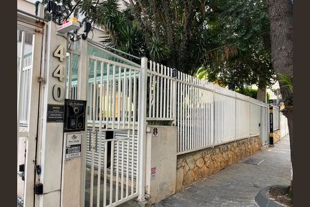 Fachada de apartamento para alugar com 3 quartos, 80m² em Lapa, São Paulo