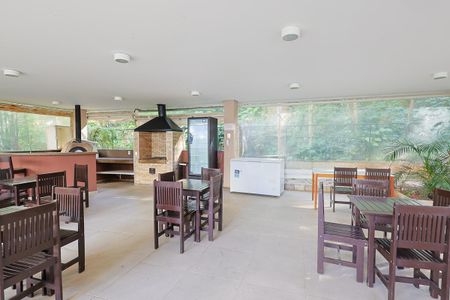 Apartamento à venda com 53m², 2 quartos e 2 vagas Apartamento à venda com 53m², 2 quartos e 2 vagasÁrea Comum - Churrasqueira