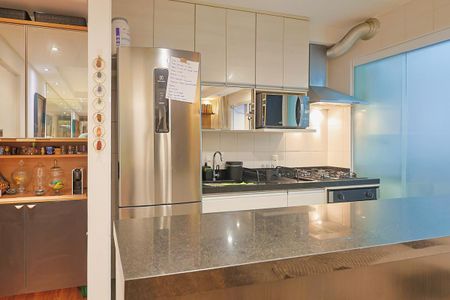 Apartamento à venda com 53m², 2 quartos e 2 vagas Apartamento à venda com 53m², 2 quartos e 2 vagasCozinha