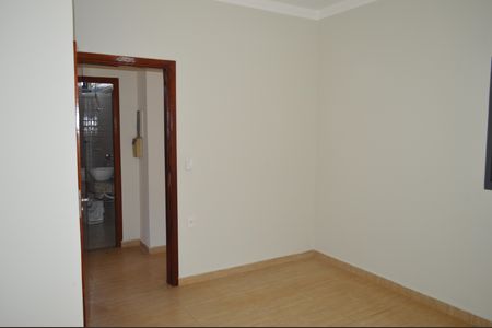 Quarto 2 de casa para alugar com 3 quartos, 180m² em Residencial E Comercial Palmares, Ribeirão Preto
