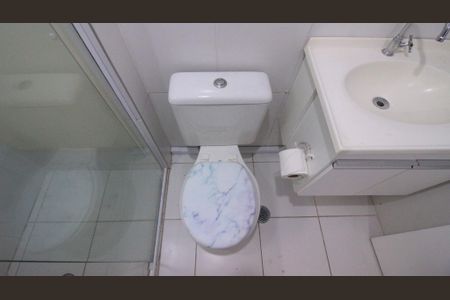 Apartamento à venda com 61m², 3 quartos e 1 vaga Apartamento à venda com 61m², 3 quartos e 1 vagaBanheiro da Suíte