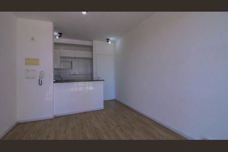 Apartamento à venda com 3 quartos, 61m² em Vila Cunha Bueno, São Paulo