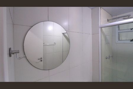 Banheiro de apartamento à venda com 3 quartos, 61m² em Vila Cunha Bueno, São Paulo