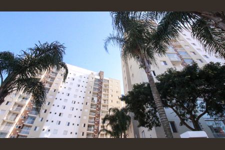 Apartamento à venda com 61m², 3 quartos e 1 vaga Apartamento à venda com 61m², 3 quartos e 1 vagaFachada