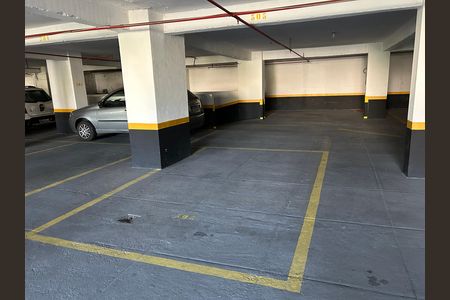 Apartamento para alugar com 65m², 2 quartos e 1 vagaVaga de garagem