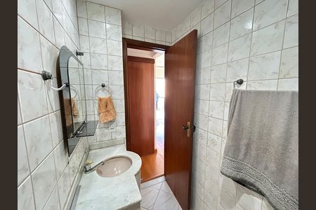Apartamento para alugar com 65m², 2 quartos e 1 vagaBanheiro