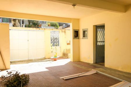 Garagem de casa para alugar com 2 quartos, 150m² em Piedade, Rio de Janeiro