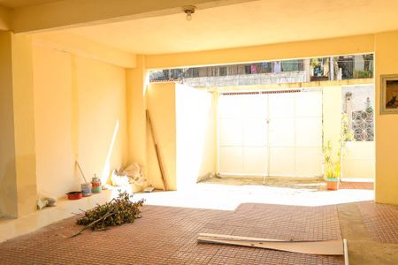 Garagem de casa para alugar com 2 quartos, 150m² em Piedade, Rio de Janeiro