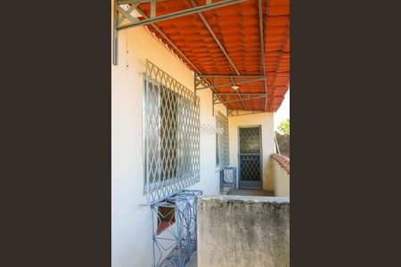 Área de Trás de casa para alugar com 2 quartos, 150m² em Piedade, Rio de Janeiro