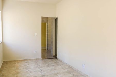 Sala de casa para alugar com 2 quartos, 150m² em Piedade, Rio de Janeiro