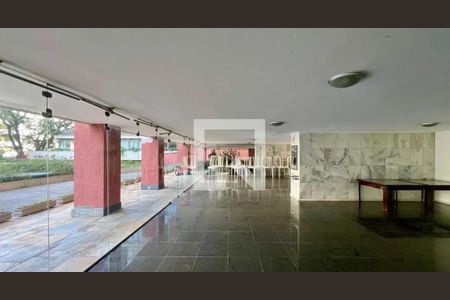 Apartamento para alugar com 135m², 3 quartos e 1 vaga