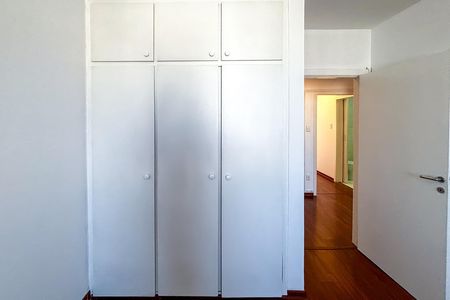Apartamento para alugar com 135m², 3 quartos e 1 vaga