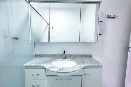 Apartamento para alugar com 135m², 3 quartos e 1 vaga