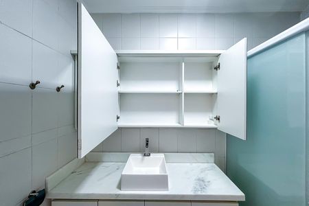 Apartamento para alugar com 135m², 3 quartos e 1 vaga