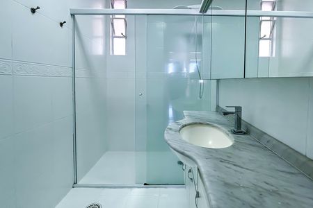 Apartamento para alugar com 135m², 3 quartos e 1 vaga