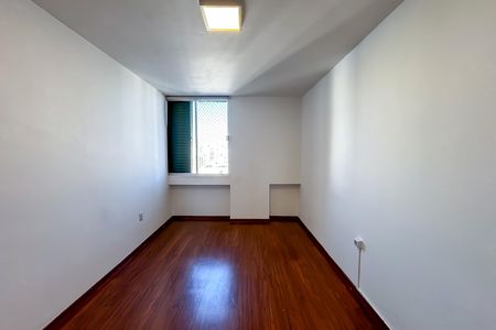 Apartamento para alugar com 135m², 3 quartos e 1 vaga