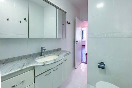 Apartamento para alugar com 135m², 3 quartos e 1 vaga