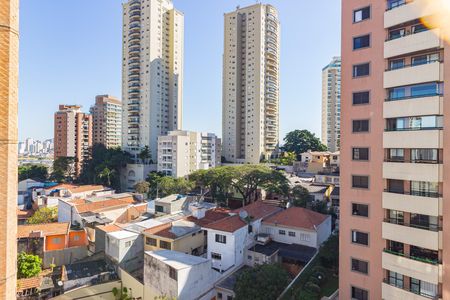 Apartamento à venda com 132m², 3 quartos e 2 vagas Apartamento à venda com 132m², 3 quartos e 2 vagasVista - Suíte 2